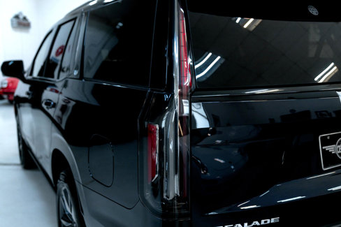 Used 2021 Cadillac Escalade Sport w/ Driver Assist Tech Package image 24
