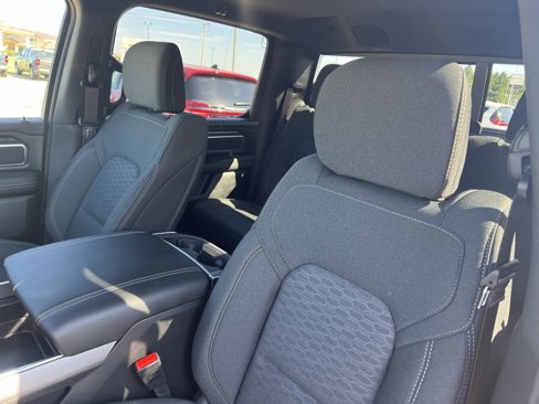 New 2026 RAM 1500 4x4 Crew Cab image 31