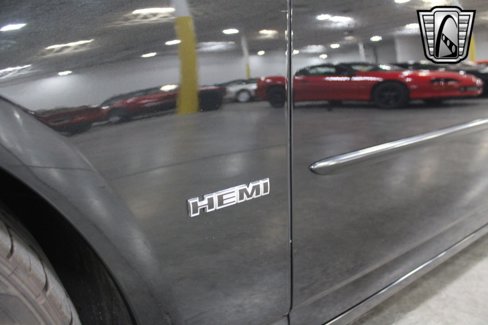 Used 2006 Dodge Charger SRT8 w/ SRT Option Group III image 13