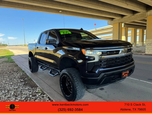 Used 2022 Chevrolet Silverado 1500 LT w/ Z71 Off-Road Package image 1