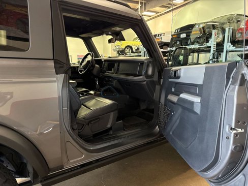 Used 2023 Ford Bronco Black Diamond image 74