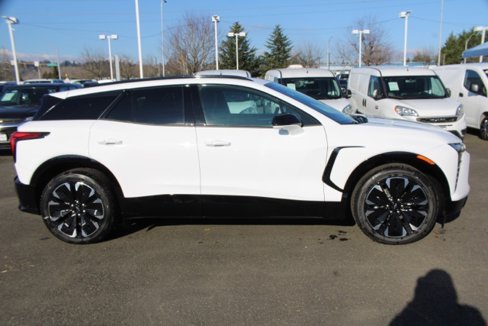 New 2024 Chevrolet Blazer EV RS image 10