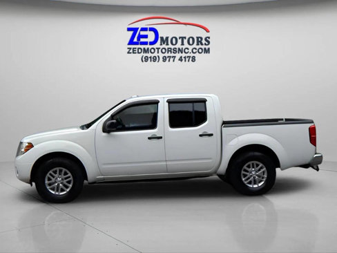 Used 2016 Nissan Frontier SV image 8