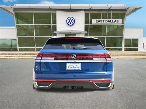 New 2025 Volkswagen Atlas Cross Sport SE image 4