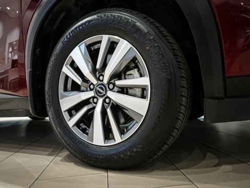 Used 2022 Nissan Pathfinder SL image 9