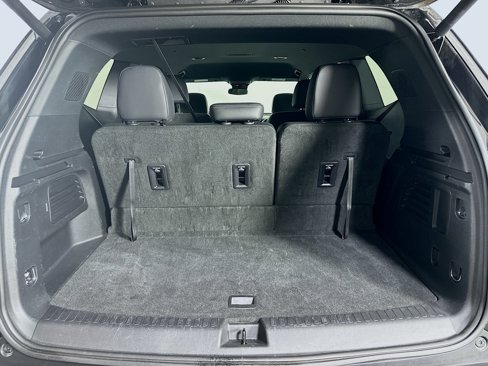 Used 2025 Buick Enclave Preferred image 30