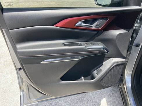 New 2026 Chevrolet Traverse Z71 w/ Driver Confidence Package image 11