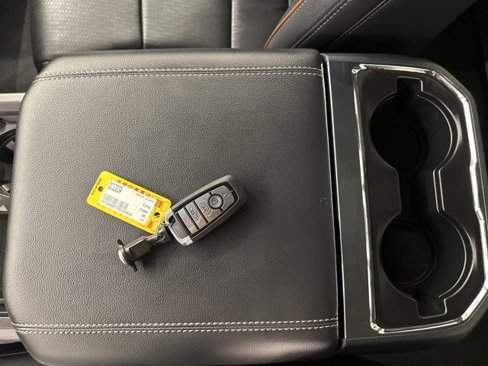 New 2026 Ford F250 Lariat image 31