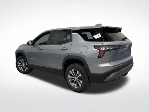New 2026 Chevrolet Equinox LT w/ Convenience Package II image 3