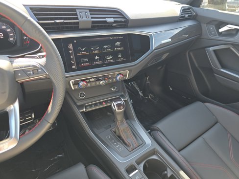 New 2025 Audi Q3 2.0T Premium Plus image 23