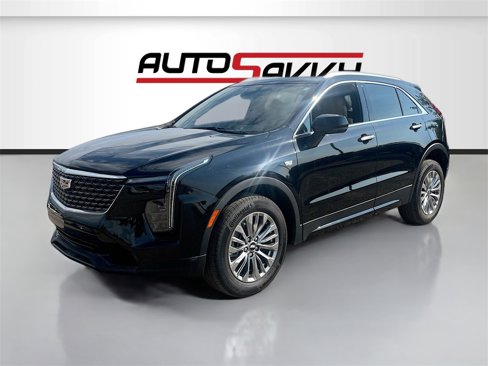 Used 2024 Cadillac XT4 Premium Luxury w/ Cold Weather Package image 3