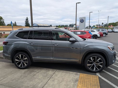 New 2025 Volkswagen Atlas SEL Premium R-Line image 6