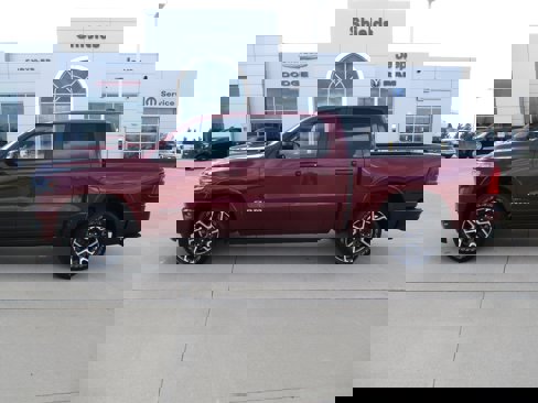 New 2025 RAM 1500 Laramie image 3