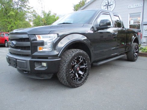 Used 2015 Ford F150 Lariat image 2