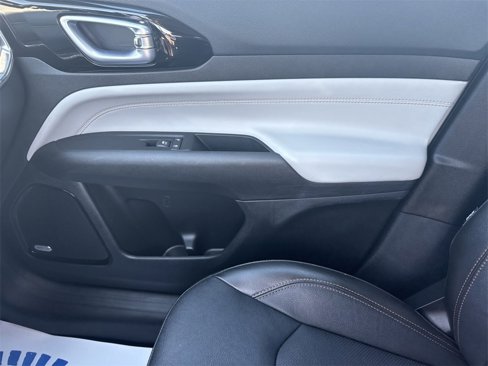Certified 2022 Jeep Compass Limited w/ Sun and Sound Group image 26