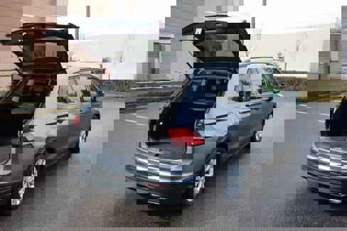 Used 2018 Volkswagen Tiguan S image 28