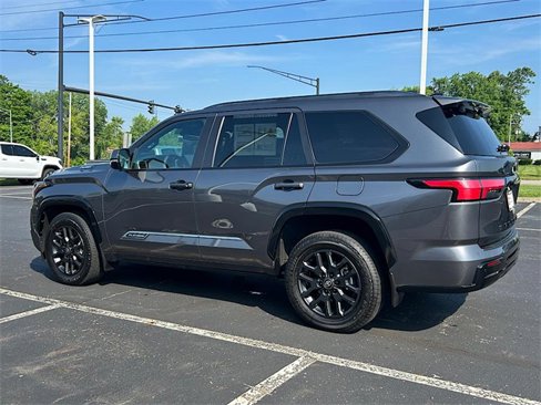 Certified 2025 Toyota Sequoia Platinum image 6
