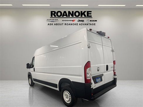 Used 2025 RAM ProMaster 2500 w/ Storage Group image 6