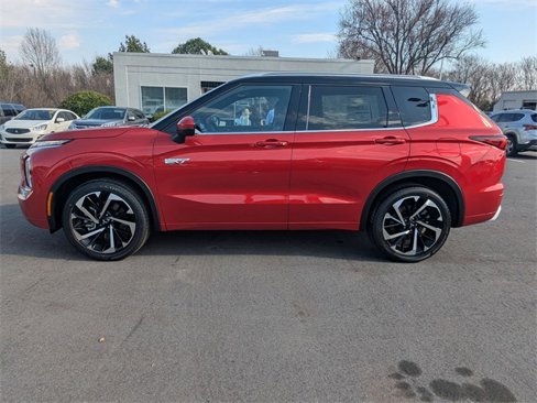 New 2025 Mitsubishi Outlander SEL image 6