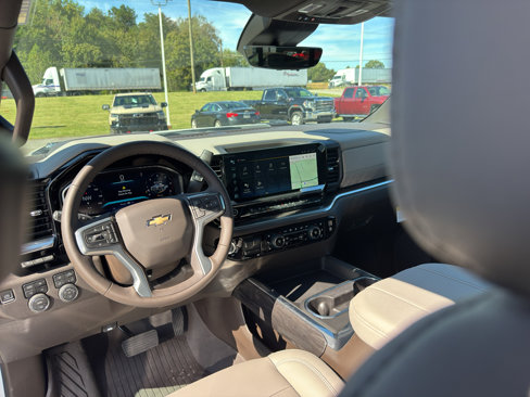 New 2026 Chevrolet Silverado 2500 LTZ w/ LTZ Convenience Package image 24