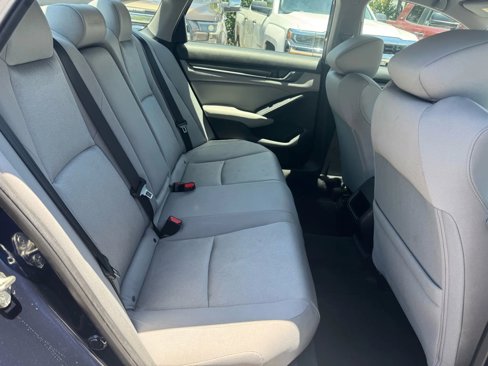 Used 2018 Honda Accord LX image 13