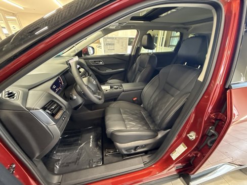 New 2026 Nissan Rogue Platinum w/ Platinum Premium Package image 7