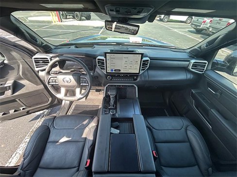 Certified 2025 Toyota Sequoia Platinum image 20
