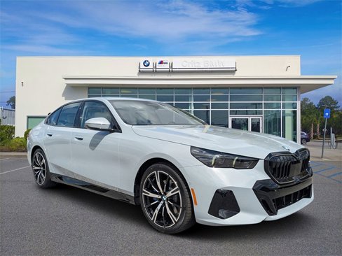 New 2026 BMW 530i w/ M Sport Package image 1