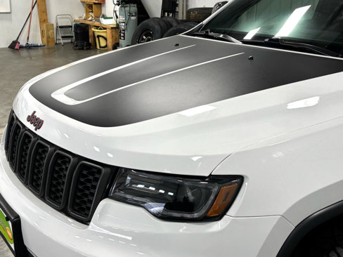 Used 2020 Jeep Grand Cherokee Trailhawk w/ Trailhawk Luxury Group image 40