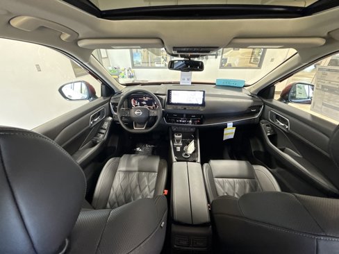 New 2026 Nissan Rogue Platinum w/ Platinum Premium Package image 11