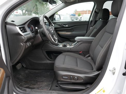 Used 2023 GMC Acadia SLE w/ Driver Convenience Package image 13