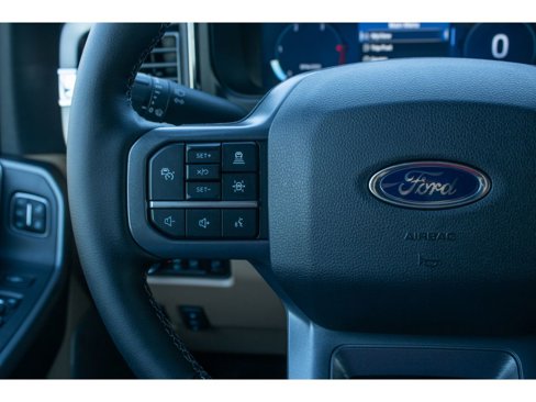 New 2026 Ford F350 Lariat image 31