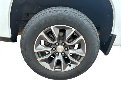 Used 2019 Chevrolet Silverado 1500 LT w/ All-Star Edition image 16