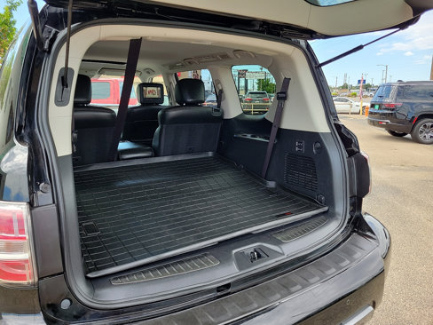 Used 2019 Nissan Armada Platinum w/ Captain's Chairs Package image 10