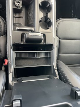 New 2025 Ford Expedition Platinum w/ Stealth Appearance Package image 14