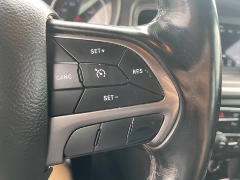 Used 2019 Dodge Charger SXT w/ Leather Interior Group image 21