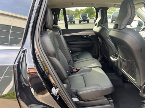 Certified 2025 Volvo XC90 B5 Core image 34