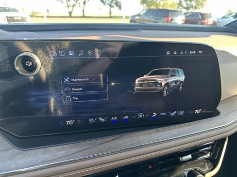 New 2026 Chevrolet Suburban High Country image 19