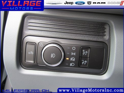 New 2025 Ford F350 XL w/ XL Chrome Package image 9