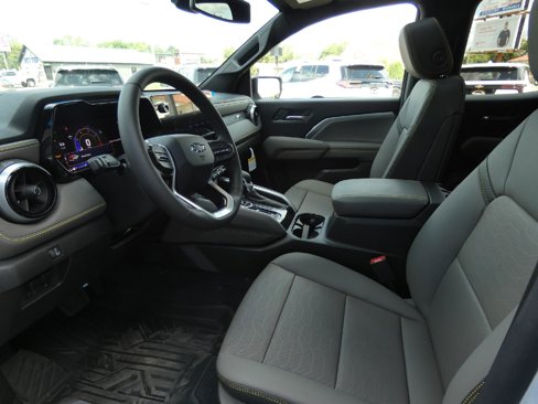 New 2026 Chevrolet Colorado ZR2 w/ Technology Package image 12