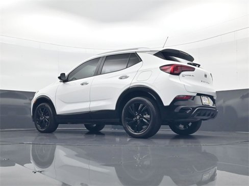 Used 2024 Buick Encore GX Sport Touring image 27