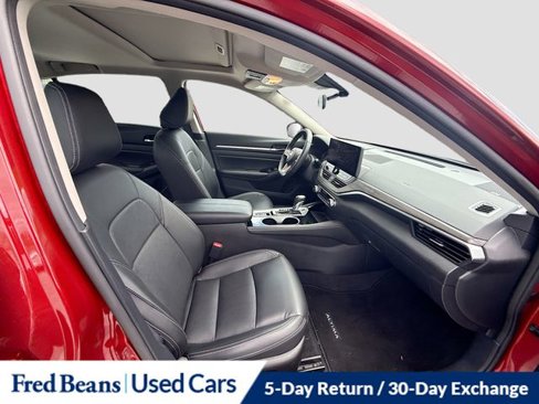 Used 2024 Nissan Altima 2.5 SL image 32