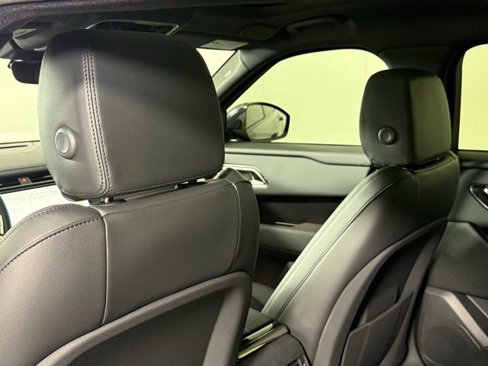New 2026 Land Rover Range Rover Velar Dynamic SE image 22