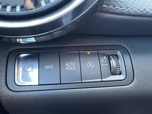 New 2026 Chevrolet Equinox LT w/ Convenience Package II image 23