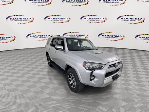 Used 2024 Toyota 4Runner TRD Off-Road image 2