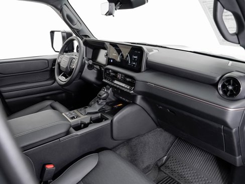 Used 2025 Toyota Land Cruiser image 21