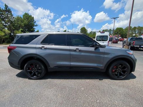 Certified 2022 Ford Explorer ST w/ Equipment Group 401A image 3