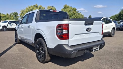 New 2025 Ford Maverick Lariat w/ Black Appearance Package image 4