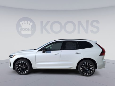 New 2026 Volvo XC60 B5 Ultra w/ Protection Package Premier image 2