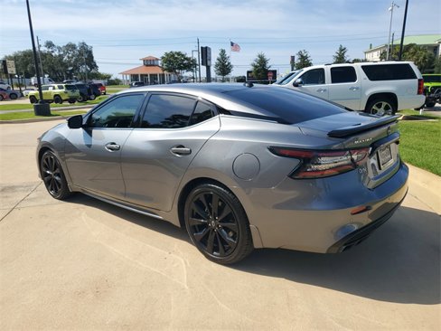 Used 2023 Nissan Maxima SR w/ Sport Mat Group image 3